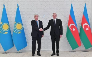 İlham Əliyev  Tokayevi təbrik etdi