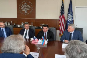 Hikmət Hacıyev ABŞ Sülh İnstitutunda Azərbaycan-Amerika tərəfdaşlığını müzakirə etdi