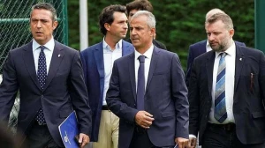 Derbi qələbəsi hər şeyi dəyişdi - İsmail Kartal \"Fənərbağça\"da qalacaq