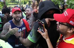 Nyu-Yorkda Tramp tərəfdarları ilə əleyhdarları arasında qarşıdurma yaşandı