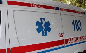 Lənkəranda yük maşını sürücünün üstünə aşdı