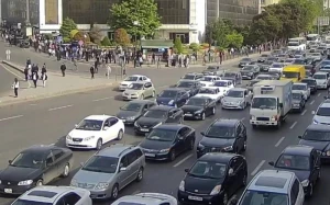 Hazırda tıxac olan yolların SİYAHISI