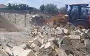 Daha bir qanunsuz tikintinin qarşısı alındı - VİDEO