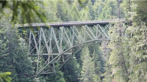 ŞOK! 122 metrdən yıxılaraq ölmədi 