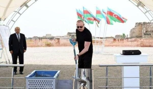 Prezidentin təməlini qoyduğu kənddə neçə ailə yaşayacaq? 