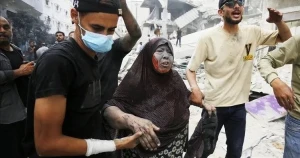 ABŞ-da Qəzzada baş verənləri “soyqırım” adlandıran tibb bacısı işdən çıxarıldı