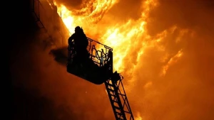 Qocalar evində dəhşətli yanğın - Ölənlər var