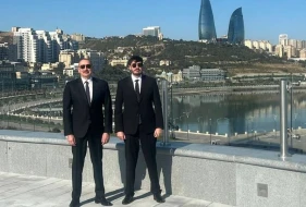 Prezident oğlu ilə Bayraq Meydanında - Mehriban Əliyevadan paylaşım