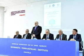 “Yaşıl və rəqəmsal transformasiyalar: qarşılıqlı təsirləri, pozitiv və neqativ aspektləri” mövzusunda respublika elmi-praktiki konfransı keçirildi - FOTOLAR