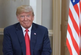 Tramp Fransaya gedir 