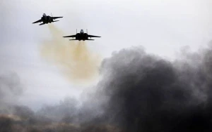 Beyrutun mərkəzinə zərbələr endirildi