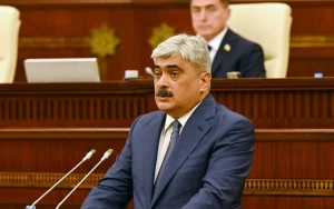 \"Bəzi poçt şöbələrinin bağlanması araşdırılacaq\" - Nazir