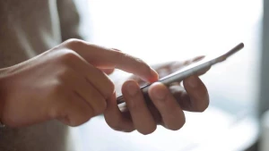 16 yaşından kiçik uşaqlara sosial media QADAĞAN EDİLİR - Qanunu pozanlar cərimələnəcək