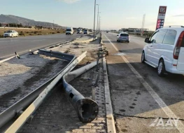 Eyni vaxtda baş verən qəzalar yol təsərrüfatına ziyan vurdu