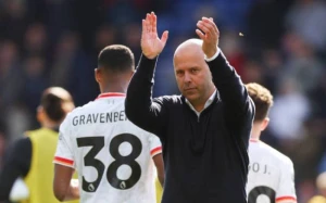 \"Liverpul\"un baş məşqçisi yeni rekorda imza atdı