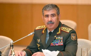 Nazir Azərbaycan Ordusuna daxil edilən yeni silahlardan danışdı