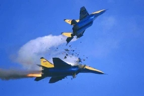 F-16 Rusiya Su-34-nü vurdu: Heyət də öldü