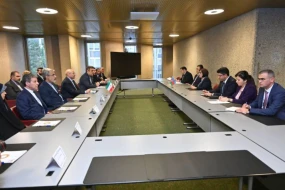 \"Azərbaycanla münasibətlərə xüsusi əhəmiyyət veririk\" - İran parlamentinin sədri