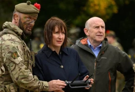 Britaniya müdafiə xərcləri üçün əlavə 3 milyard ayıracaq 