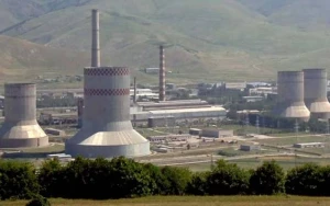 Ermənistanda zavodda partlayış - Ölən və yaralananlar var