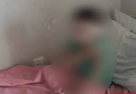 Anası tərəfindən döyülən azyaşlı: \"Məni dəmirlə vurub\"