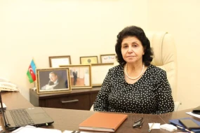 Bakıda məşhur məktəbin direktoru işdən çıxdı