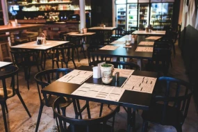 Azərbaycanda daha bir restoran bağlandı - FOTOLAR