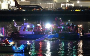 Tramp Vaşinqtonda qəzaya görə onları günahlandırdı 