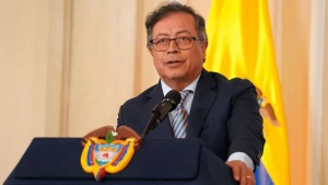Kolumbiyada prezident bütün nazirlərin istefasını tələb edir
