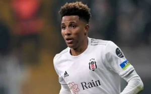 \"Beşiktaş\"ın futbolçusu Rusiya klubuna keçir