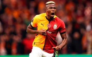 \"Mançester Yunayted\" Viktor Osimheni transfer etməyi düşünür