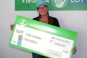 Qadın satıcının səhvinə görə 2 milyon dollar uddu 