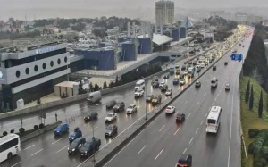 Bakıda bu yollarda tıxac var - SİYAHI