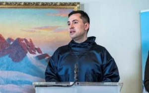 \"Ada müstəqillik qazanmaq üçün səy göstərməlidir\" - Qrenlandiyanın baş naziri