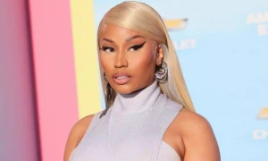 Niki Minaj köməkçisini döydü?