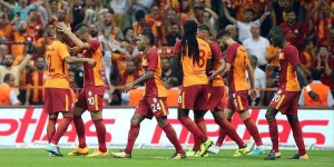 \"Qalatasaray\"ın futbolçusu klubdan ayrılacaq