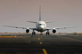 Moskvada daha bir təyyarə məcburi eniş etdi