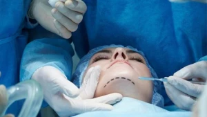 Məşhur plastik cərrahı ilə bağlı ARAŞDIRMA BAŞLADI