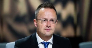 \"Macarıstan Rusiyadan qaz almaq istəyir\" - Siyarto