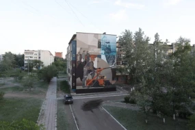 Küçədə tanımadığı 14 yaşlı qızın burnunu sındırdı - VİDEO