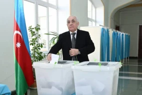 Baş nazir səs verdi