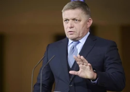 Belçika Slovakiyanın Baş naziri Fitsonu daşıyan təyyarəni dayandırdı 