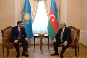 Azərbaycan və Qazaxıstan baş nazirləri görüşdü