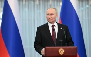 \"Makron kimilərinin arzusu reallaşmayacaq\" - Putin