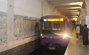 \"28 May\" metrostansiyasında qatarda nasazlıq yarandı