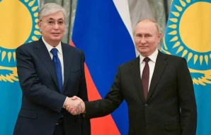 Putin Tokayevə zəng etdi