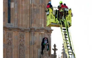 Big Ben dağına çıxan fəal həbs edildi