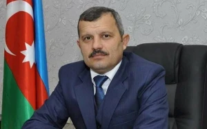 Məhkəmə işdən çıxarılan məktəb direktoruna \"YOX\" dedi