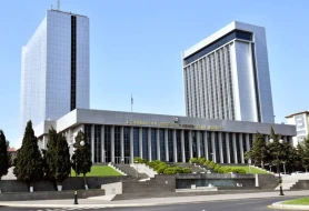 Milli Məclisin strukturunda kadr dəyişikliyi oldu