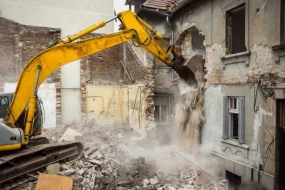 Tikinti şirkətinin 2 əməkdaşı saxlanıldı - Cinayət işi açıldı
